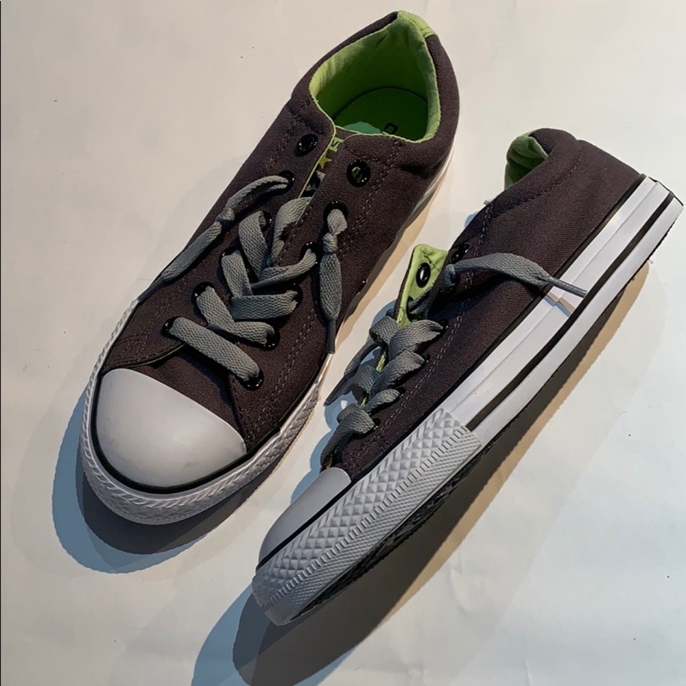 Like new converse